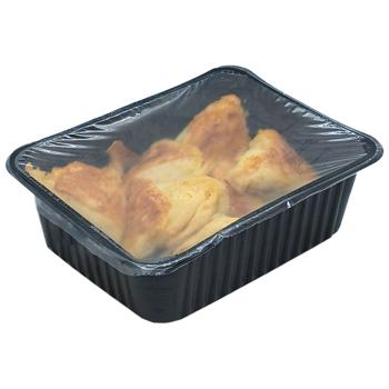 Млинці-трикутники з Куркою та сиром, кг  - купити, ціни на Чудо Маркет - фото 1