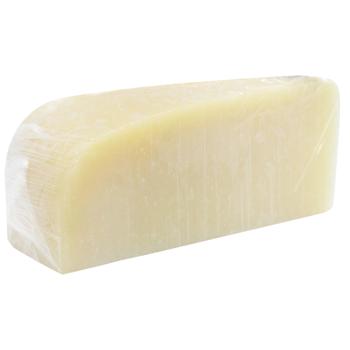 Сыр Dziugas твердый 40% - купить, цены на КОСМОС - фото 1