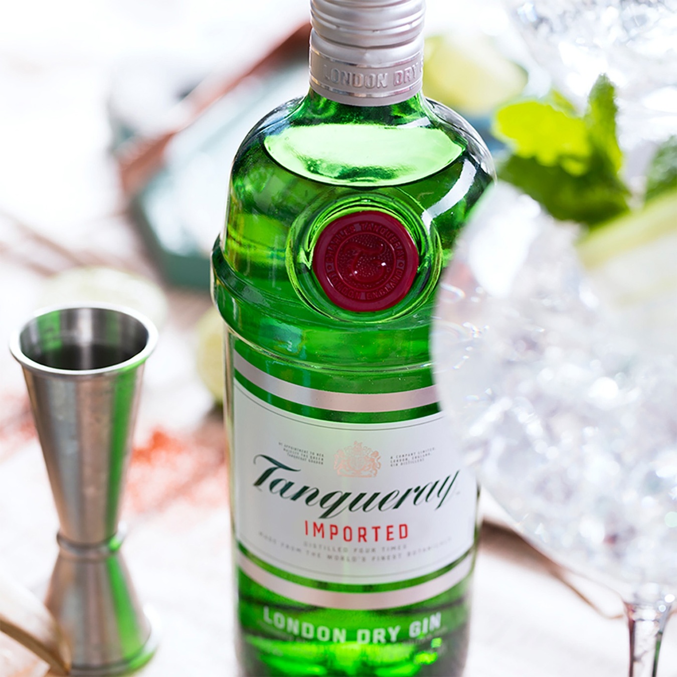 

Джин Tanqueray London Dry 47,3% 0,7л