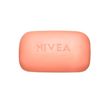 Мыло туалетное Nivea Клубника и молоко 90г - купить, цены на МегаМаркет - фото 3