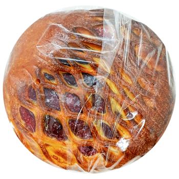 Пиріг печений з вишневою начинкою 300г - купити, ціни на Чудо Маркет - фото 1