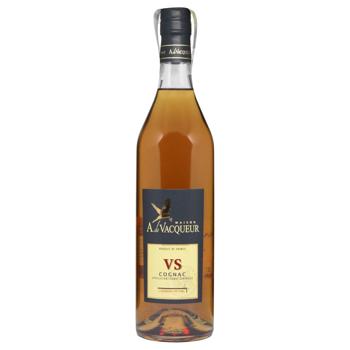 Коньяк MAISON A. DE VACQUEUR VS 0,7л 40% (Франція) - купити, ціни на КОСМОС - фото 1