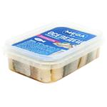 Оселедець Mega hit філе-шматочки слабосолений в олії з цибулею 300г