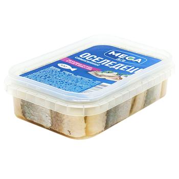 Оселедець Mega hit філе-шматочки слабосолений в олії з цибулею 300г - купити, ціни на Чудо Маркет - фото 1