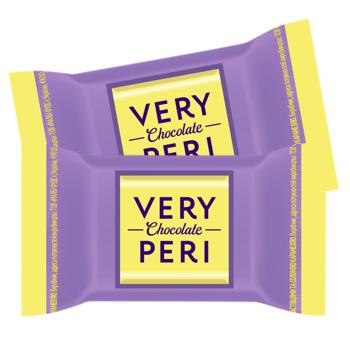 Конфеты Millennium Very Peri с арахисом, изюмом и соленой карамелью