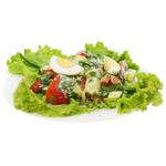 Салат из шпината с огурцами и помидорами