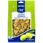 Оливки зелені Metro Chef з кісточкою мариновані 250г