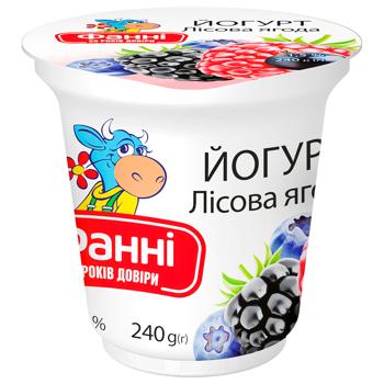 Йогурт Фанні Лісова ягода 1,5% 240г - купити, ціни на Auchan - фото 1