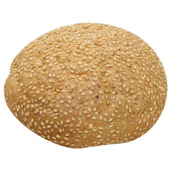 Булочка Гамбургер - купить, цены на КОСМОС - фото 1