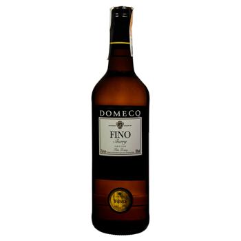 Вино Domecq Sherry Fino белое сухое 15% 0,75л - купить, цены на МегаМаркет - фото 1