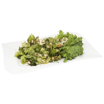 Салат из курицы отварной, огурцов и зернистой горчицы - купить, цены на КОСМОС - фото 1