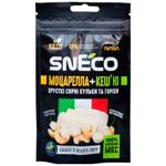 Сыр сушеный SnEco Моцарелла + кешью 20г