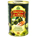 Оливки зеленые Maestro de Oliva с семгой 300г