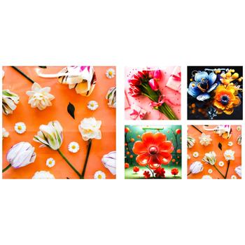 Пакет подарочный 24х23х10см в ассортименте - купить, цены на КОСМОС - фото 1