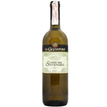 Вино La Cacciatora Cuvee Del Centenario белое сухое 11-12% 0,75л - купить, цены на МегаМаркет - фото 1