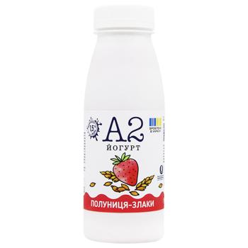 Йогурт Молочний Світ А2 Клубника-злаки 1,5% 250г