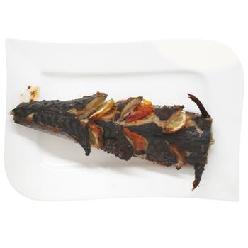 Риба Скумбрія запечена з помідорами ваг. Кулінар. - купити, ціни на КОСМОС - фото 2