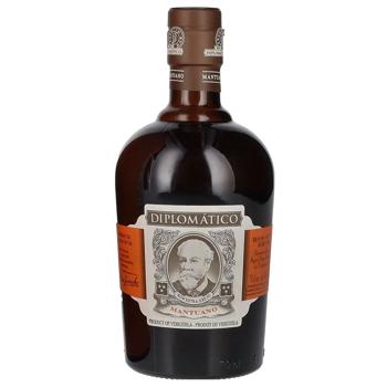 Ром Diplomatico Mantuano 40% 0,7л тубус - купити, ціни на ULTRAMARKET - фото 1