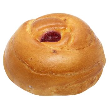 Butter Bun with Cherries