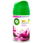 Air Wick Magnolia and Cherry Blossom Automatic Spray Refill 250ml