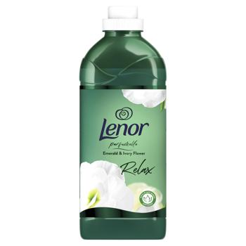 Кондиционер для белья Lenor Изумруд и цветок цвета айвори 1,42л