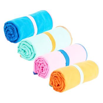 Полотенце Auchan микрофибра 200г/м² 100х180см в ассортименте - купить, цены на Auchan - фото 1