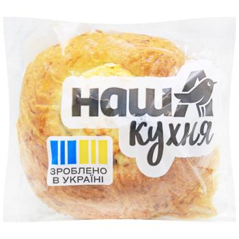 Булка Auchan Ватрушка с творогом 100г - купить, цены на Auchan - фото 1