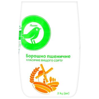 Мука Auchan пшеничная классическая высшего сорта 2кг