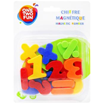 Цифри на магнітах One Two Fun в асортименті