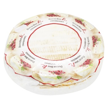 Сыр Duo de Brie с клюквой 50% - купить, цены на - фото 1