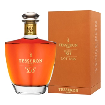 Коньяк Tesseron Lot 65 XO Decanter Emotion 40% 0,7л - купить, цены на - фото 1