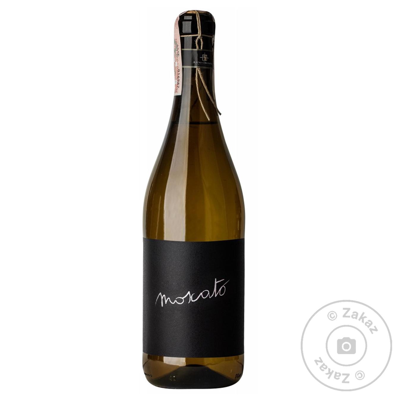 

Вино игристое Anno Domini Moscato Veneto белое сладкое 7,5% 0,75л