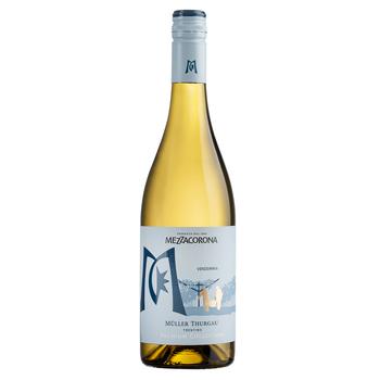 Вино Mezzacorona Premium Collection Muller DOC белое полусухое 11,5% 0,75л