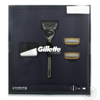 Подарунковий набір: станок для гоління Gillette Fusion5 ProShield Chill + 3 змінні касети + підставка для бритви купити, ціни на МегаМаркет - фото 1