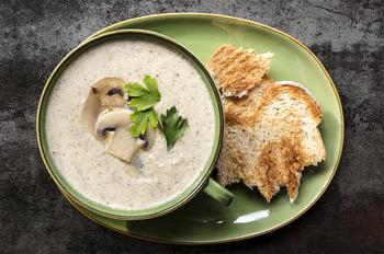 Royal champignon cream soup