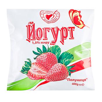 Йогурт ТМ Молочний візит 1,5% полуниця 400г плівка - купити, ціни на Чудо Маркет - фото 1