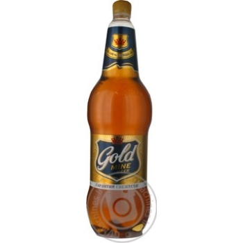 Pasteurized lager Gold Mine Beer plastic bottle 4.5%alc 1500ml Russia - buy, prices for - photo 1