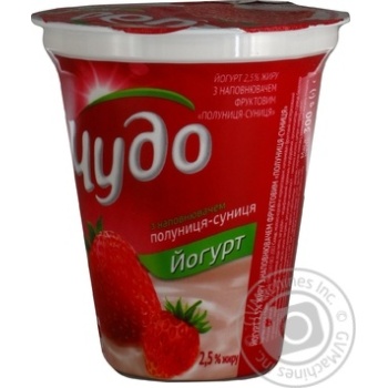 Йогурт Чудо клубника-земляника 2.5% 300г купить, цены на МегаМаркет - фото 1